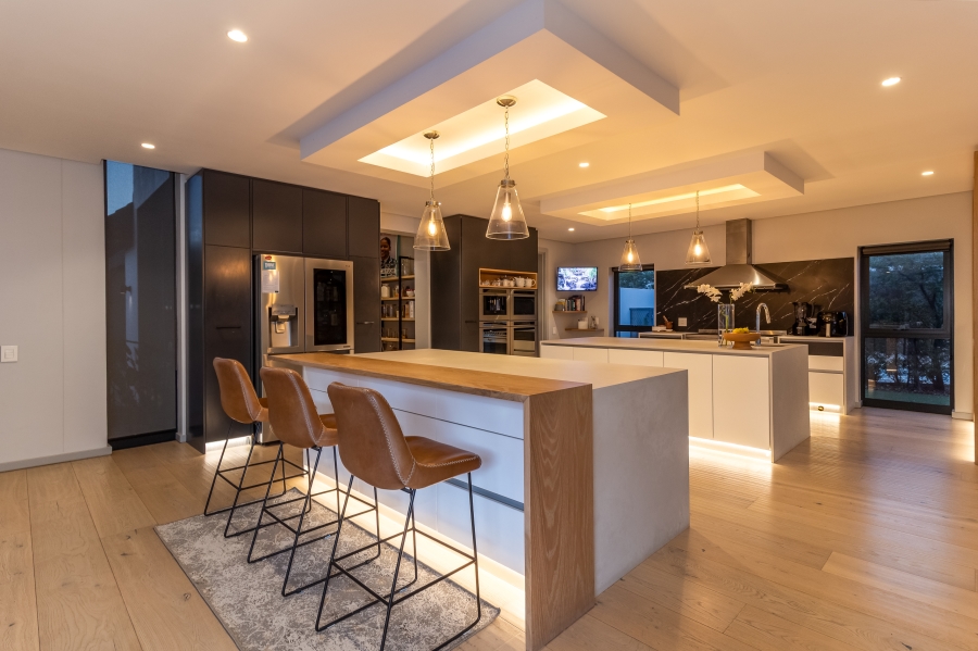 5 Bedroom Property for Sale in Pearl Valley at Val de Vie Western Cape